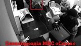 Уличенные в ограблении ювелирного магазина правоохранители продолжают работать в полиции и прокуратуре, - активист Шевченко. ВИДЕО+ФОТОрепортаж