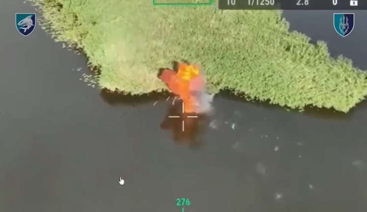 Marines destroyed dozen boats with Russian troops in Kherson region. VIDEO