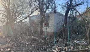 Доба на Донеччині: Четверо людей загинуло, троє дістали поранення. ФОТОрепортаж