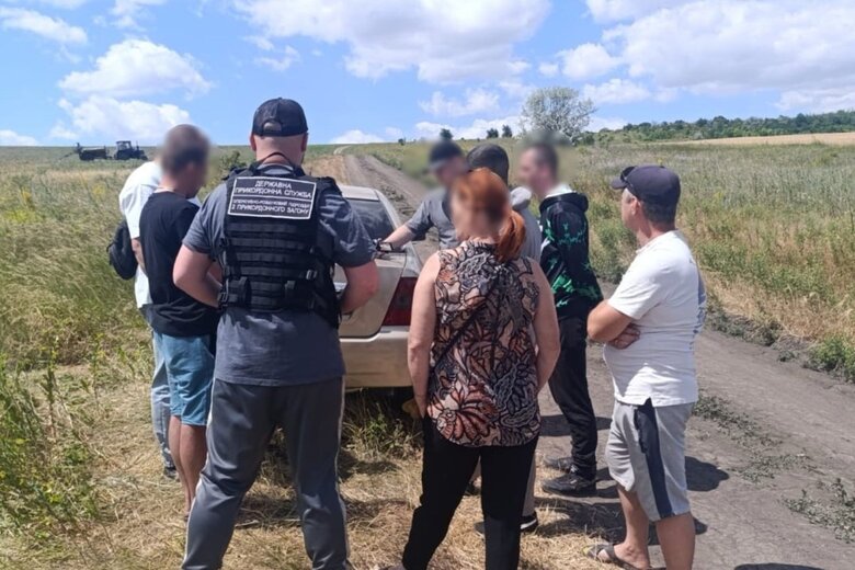 На Одещині викрили схему переправлення ухилянтів через кордон