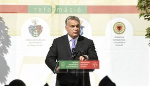 Партия Орбана побеждает на парламентских выборах в Венгрии