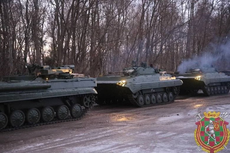 Россия перебрасывает войска в Беларусь 07