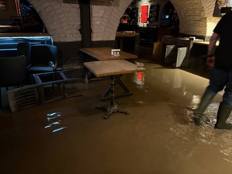 затоплення