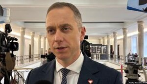 Poland to distribute wartime instruction guides to citizens