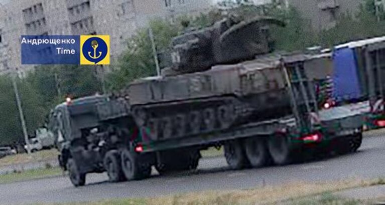 РФ перекидає техніку через Маріуполь