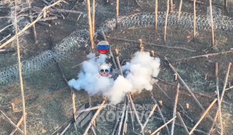 Інженери 63-ї бригади заманили російського штурмовика у пастку із невибухових загороджень. ВIДЕО