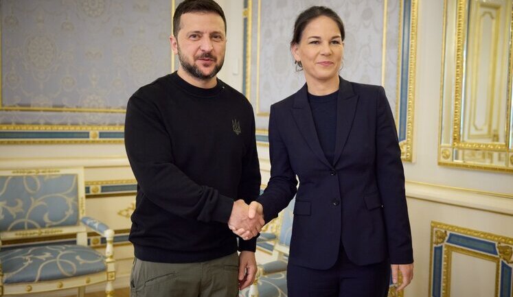 Zelenskyy and Baerbock discussed the initiative to find additional air defense systems for Ukraine. PHOTO