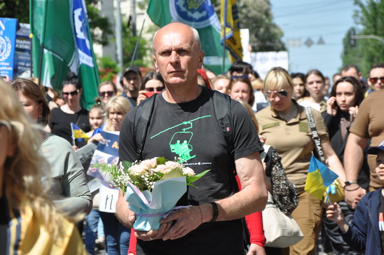 Anniversary of order to withdraw from Azovstal: march We are waiting for home of heroes of Mariupol took place in center of Kyiv 19
