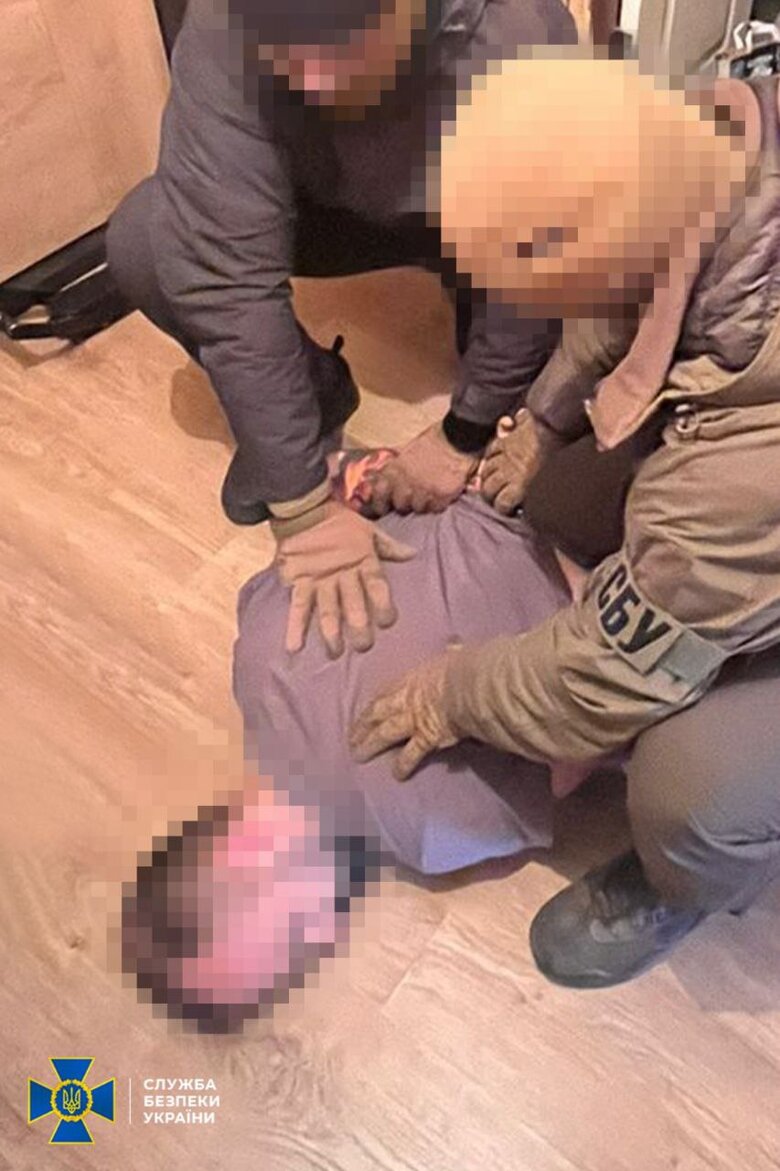 У Києві затримали директора Департаменту банку, який донатив Росії