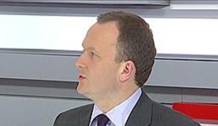 На Евро-2012 потратили почти 80 миллиардов гривен из бюджета – 30-40% этой суммы – "откаты", – БЮТ. + ВИДЕО (обновлено)
