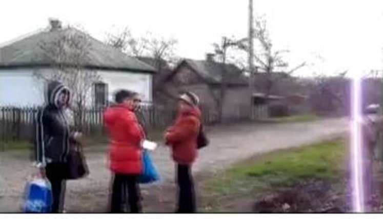 "Регионалы" свезли бюджетников агитировать за губернатора-"самовыдвиженца" Круглова в Первомайске. ВИДЕО