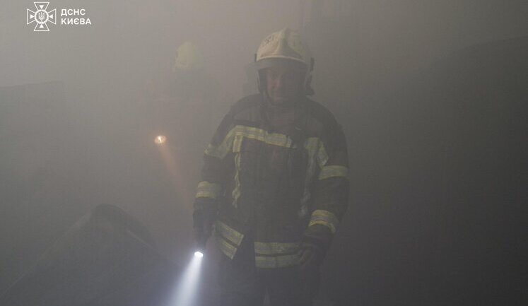 Shahed’s attack on Kyiv: fires extinguished in Sviatoshynskyi district. VIDEO+PHOTOS