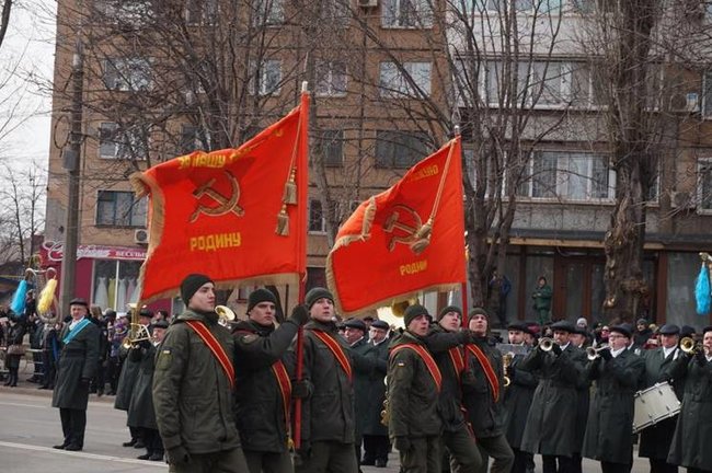 Аллеров призначив службове розслідування щодо використання радянської символіки бійцями НГУ в Кривому Розі 01