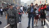 "Террорист" с автоматом свободно гулял весь день по центру Москвы: полицейские видели и отворачивались. ФОТОрепортаж