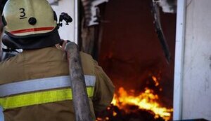 Russia strikes Mykolaiv region with drones: large fire breaks out at warehouse. PHOTOS