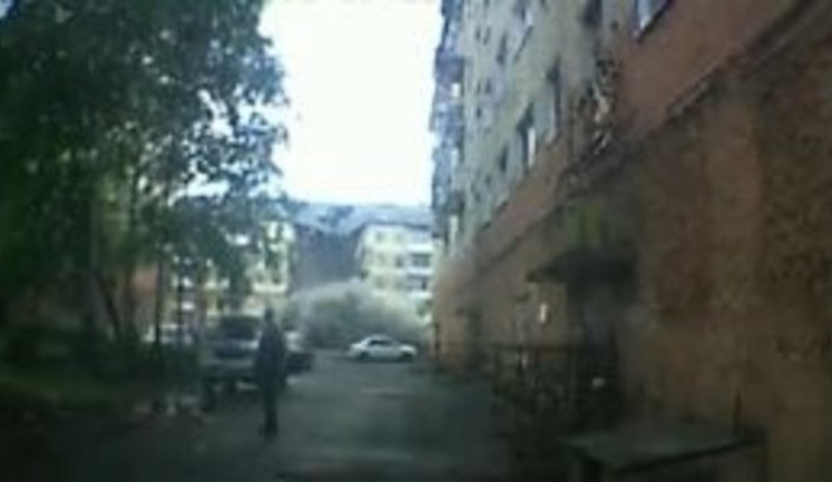 "Й#б твою мать! Это че такое! Охереть!", - момент обрушения многоэтажки в российском Междуреченске. ВИДЕО