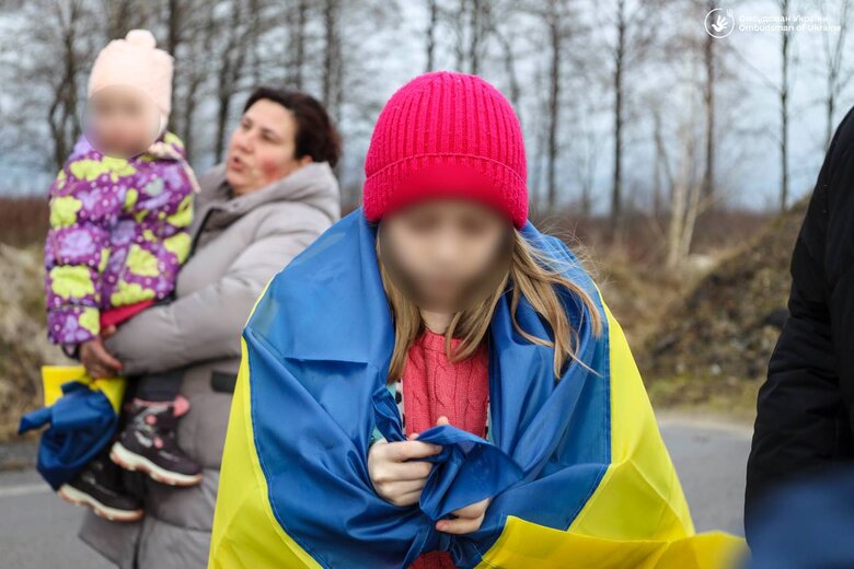 Додому повернулися 11 українських дітей