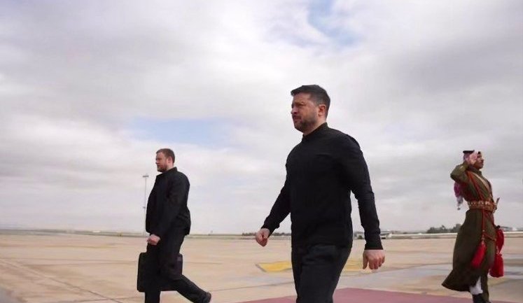 Зеленський прибув з офіційним візитом до Йорданії. ВIДЕО