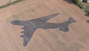 On the field in Denmark, they made an 80-meter "shadow" of the Ukrainian "Mriya". VIDEO&PHOTOS