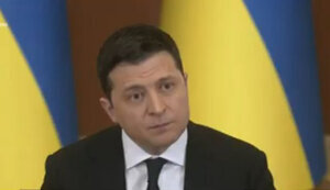 "Зеленский критикует урегулирование Западом российского кризиса" и "Президент Украины умаляет оценку США", - заголовки зарубежных СМИ
