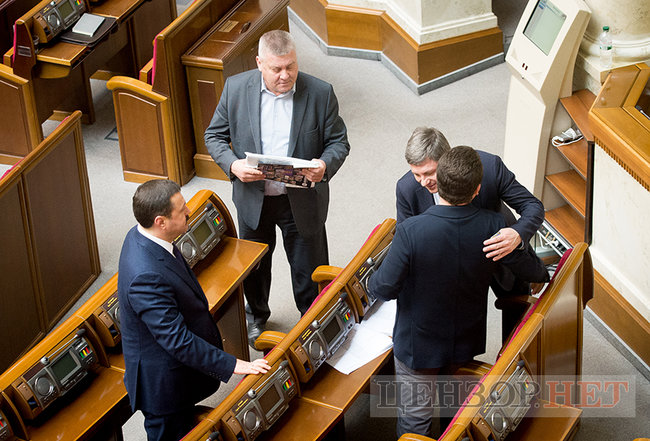 Писаренко планує виїзд на полювання, дзвінок Папієва Фірташу і перешіптування Герасимова з Геллером, - робота ВР 14 березня 21