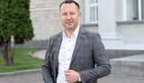 "Я пішов кандидатом від "Слуги народу" та підтримую Віктора Євпака, щоб не дати Бондаренку висунути зручних опонентів", - кандидат у мери Черкас Віталій Ільченко