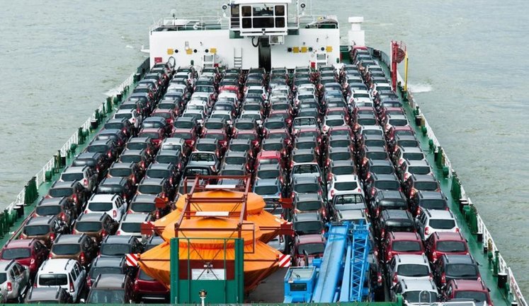 Експорт авто з Азії паралізовано через конфлікт на Близькому Сході: особливо страждає Китай
