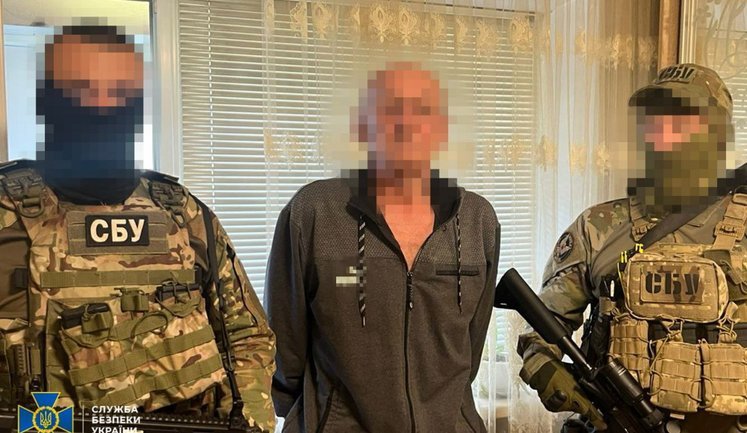 СБУ задержала еще 2 агентов российского ГРУ, которые помогали врагу обстреливать Краматорск и Славянск. ФОТОРЕПОРТАЖ