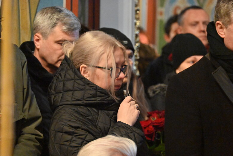 С погибшим защитником Украины, ультрас Динамо и политзаключенным времен Януковича Сергеем Павличенко простились в Киеве 10