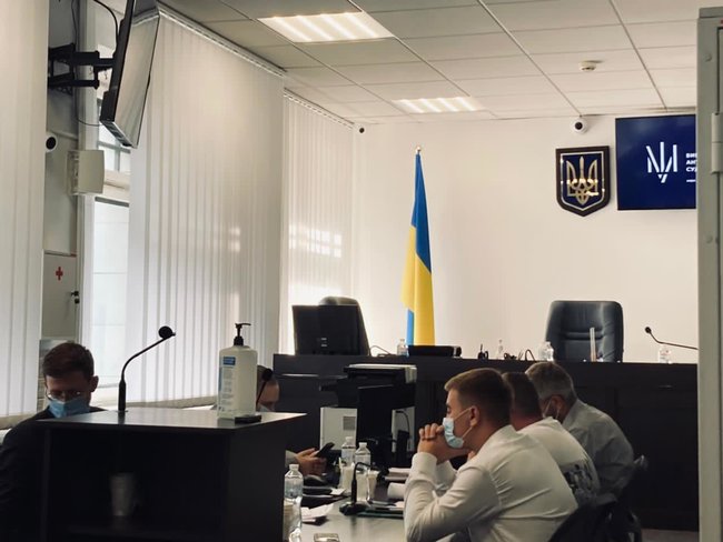 Суд начал подготовительное заседание по делу нардепа Юрченко 02