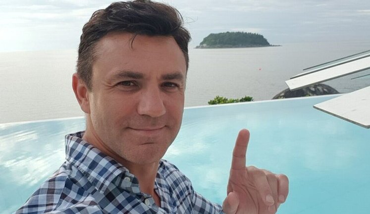 Кабмін заборонив депутатам і чиновникам виїжджати на відпочинок за кордон, – постанова (оновлено)