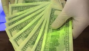 На взятке $2 тысячи разоблачен работник Днепровской прокуратуры, - ГПУ