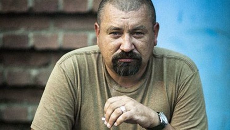 Командир пулеметного взвода Николай Андрийчук: "Наша рота забрала 60 человек из окруженного Углегорска, мы погрузили их на машины и вывезли"