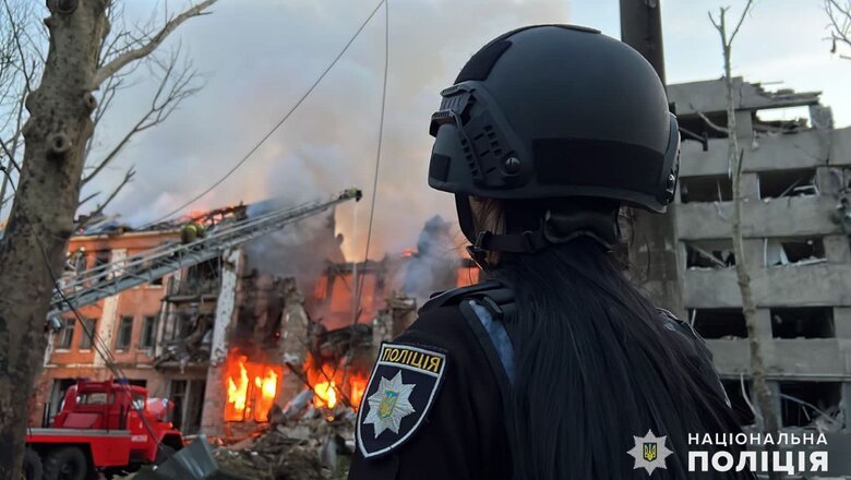 Наслідки ворожої атаки на Миколаїв 01
