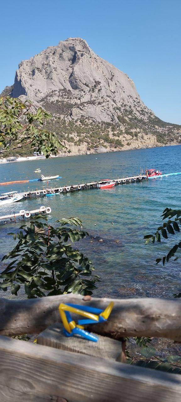 Activists of Yellow Ribbon Movement continue resistance in occupied Crimea 06