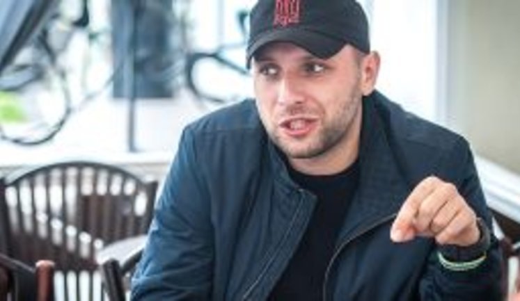 Володимир Парасюк: "Якби я проти корупціонерів боровся бійками, взяв би три біти, заходив до кожної держустанови та дубасив усіх підряд"