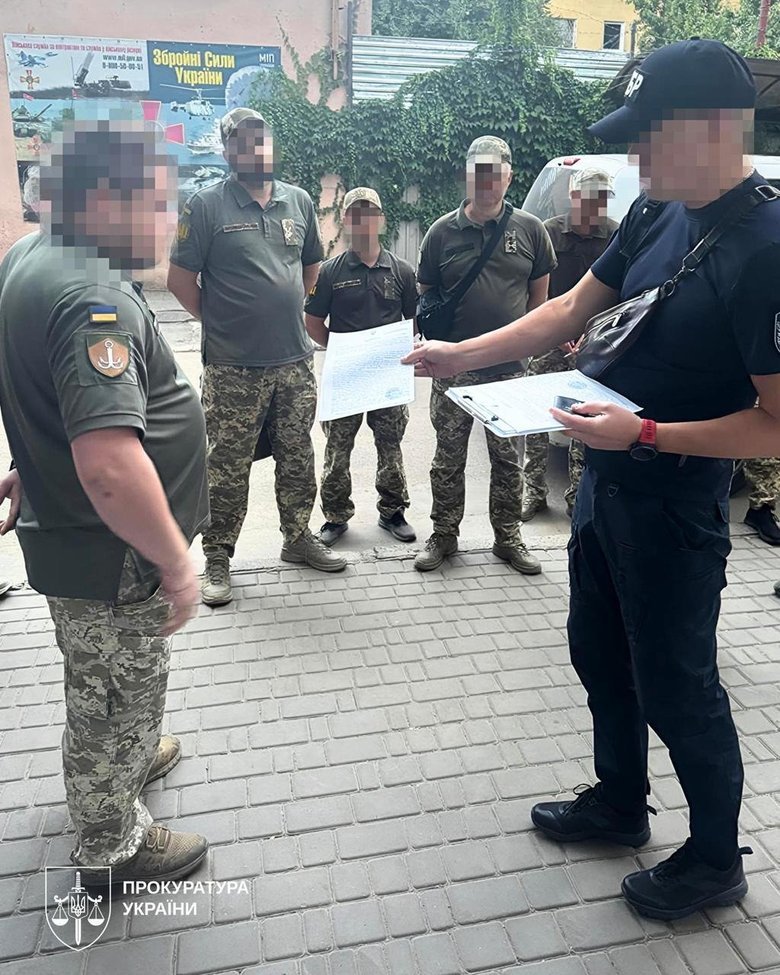 Обшуки в ТЦК на Одещині