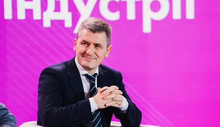 Майже 3 мільйони звернень і мільйон доставок на рік: як Philip Morris будує цифрову систему сервісу в Україні