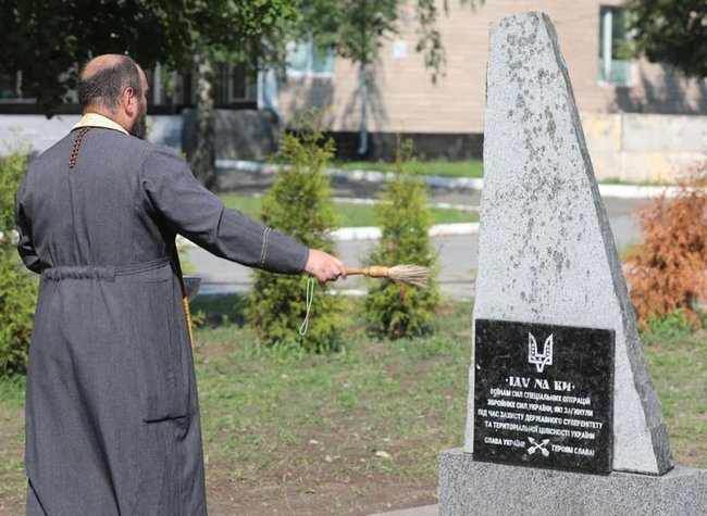 В память о павших спецназовцах построят мемориальный комплекс, - командование 02