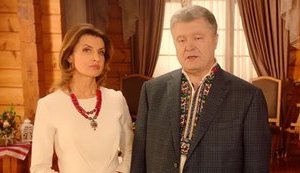 "Ми маємо щиро любити нашу країну і твердо вірити в перемогу": Порошенко і Гройсман привітали українців із Великоднем. ВIДЕО