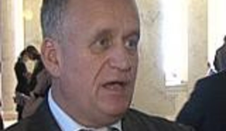 Чупакабра покусала депутата Сухого, - самый креативный первоапрельский сюжет. ВИДЕО.