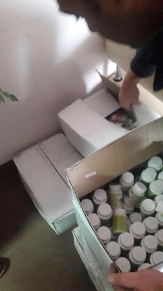 Задержана преступная группировка, выдававшая себя за врачей-иностранцев: в ходе спецоперации проведены 100 обысков в 7 городах, - Луценко 02