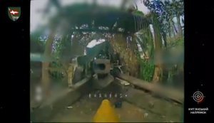 Дронарі 10-го армійського корпусу знищили гармату М-46 і авто окупантів на Куп’янському напрямку. ВIДЕО