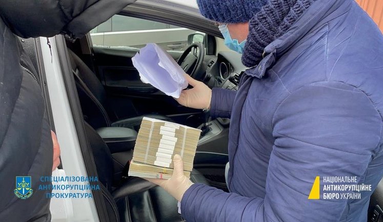 Столичний забудовник пропонував $120 тисяч хабаря за введення в експлуатацію багатоповерхівки, – НАБУ