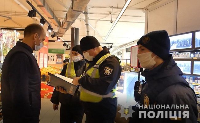 Полиция зафиксировала в Киеве 49 случаев нарушения карантина 02