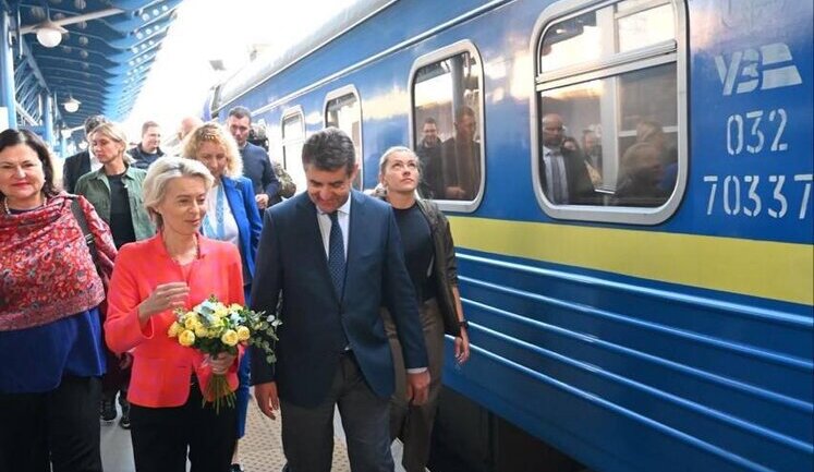 Президент Еврокомиссии фон дер Ляйен прибыла в Киев. ФОТО