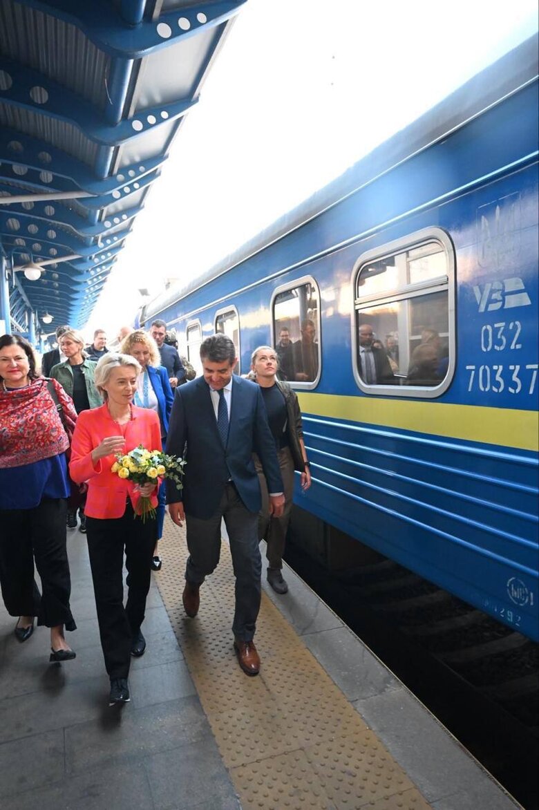 Президентка Єврокомісії фон дер Ляєн прибула до Києва 20 вересня