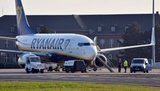 Лоукостер Ryanair начал летать в Украину. ВИДЕО