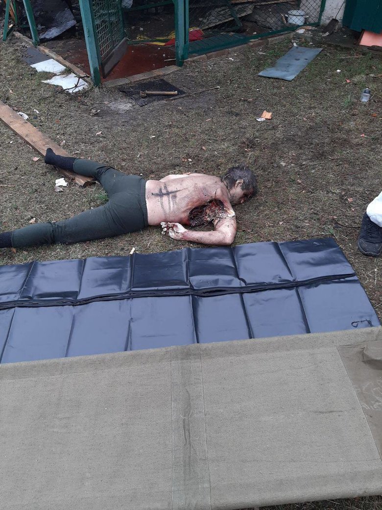 Victims of Russian aggression in Irpin 03
