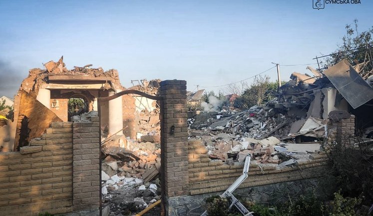 КАБи атакували Суми вночі: загинули двоє дітей і літня жінка. ФОТО